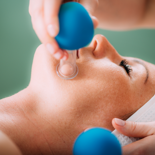 Le Face Cupping : une méthode douce pour une peau éclatante